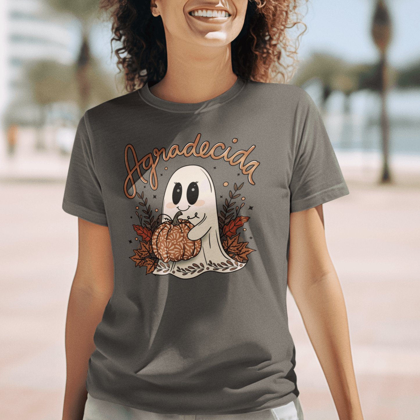 Agradecida (Grateful) T-Shirt - Casita Bonita Creations