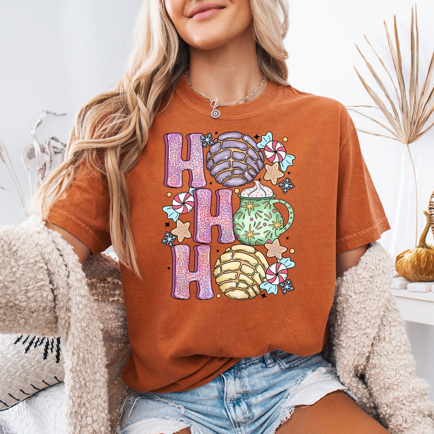 HoHoHo Concha Y Tazo Christmas T-Shirt