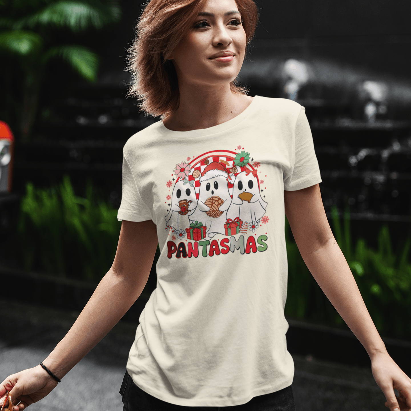 Pantasmas Christmas (3 Ghosts) T-Shirt - Casita Bonita Creations