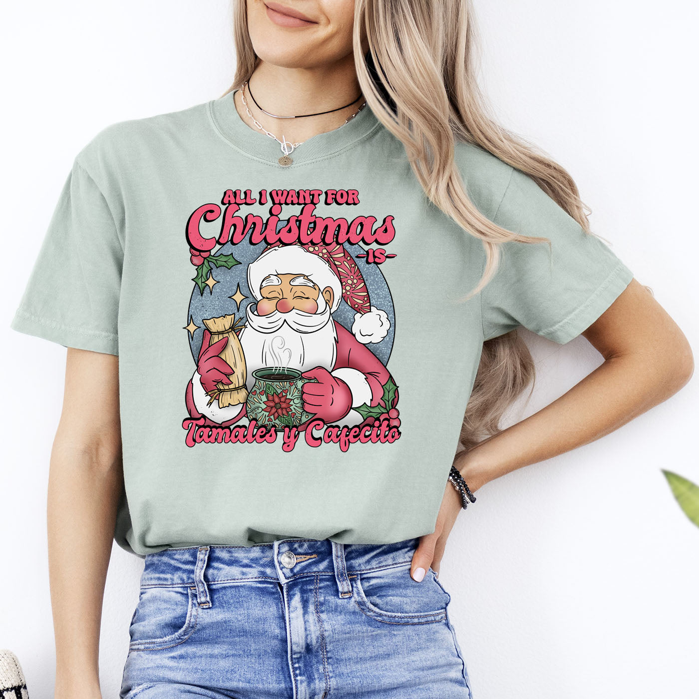 Tamales Y Cafecito Christmas T-Shirt