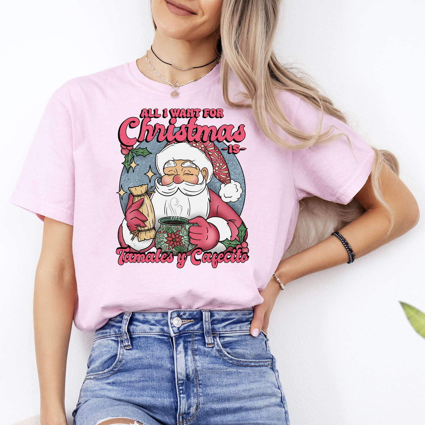 Tamales Y Cafecito Christmas T-Shirt