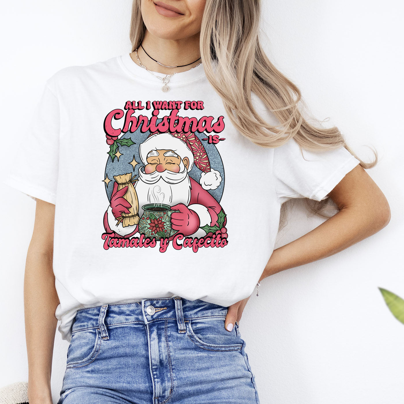 Tamales Y Cafecito Christmas T-Shirt