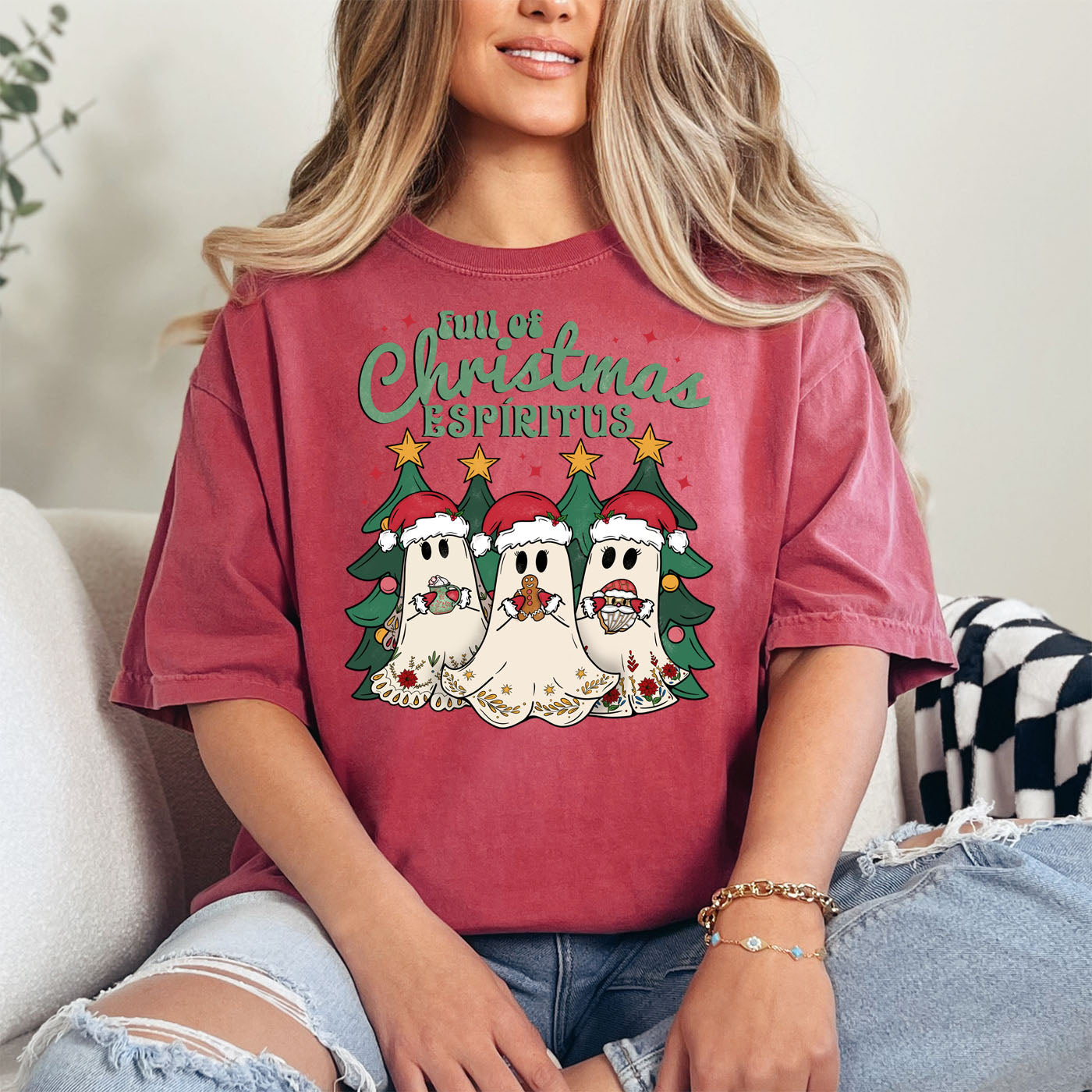 Christmas Espiritus T-Shirt